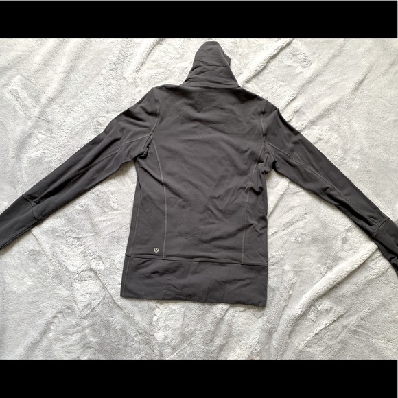 Lululemon Sweater - Picture 2 of 3